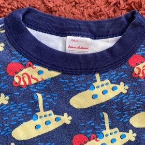 Hanna Andersson Yellow Submarine pajama set size 120 cm